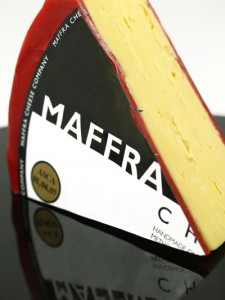 Maffra Red Wax Cheddar_1